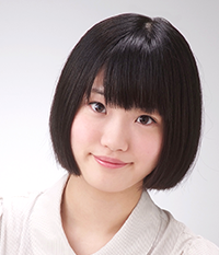春野 杏 (三角 葵 役）